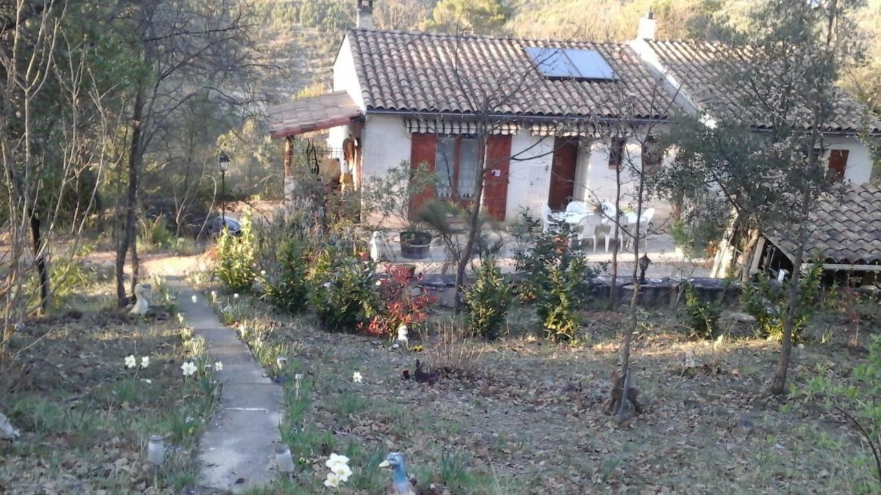 Domisiladore Esparron-de-Verdon Exteriör bild