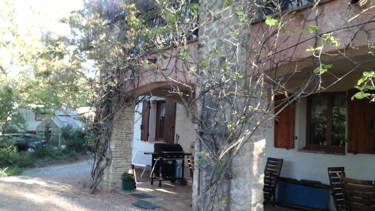 Domisiladore Esparron-de-Verdon Exteriör bild